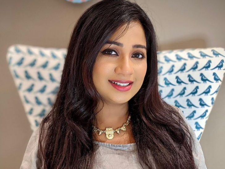 8 Bollywood Singers How Much They Get Paid Per Song