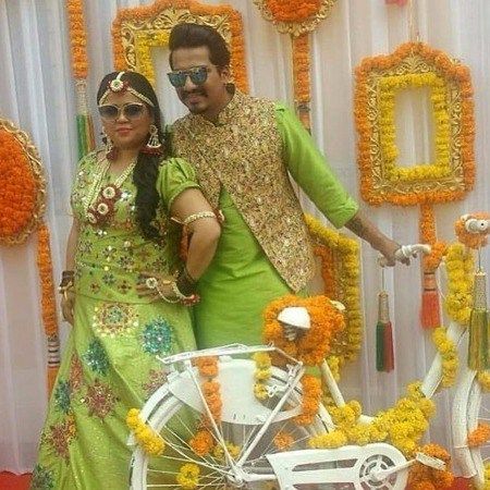 703d9fc31e5191e0cf5a7d5985d779c3 - Instant Bollywood