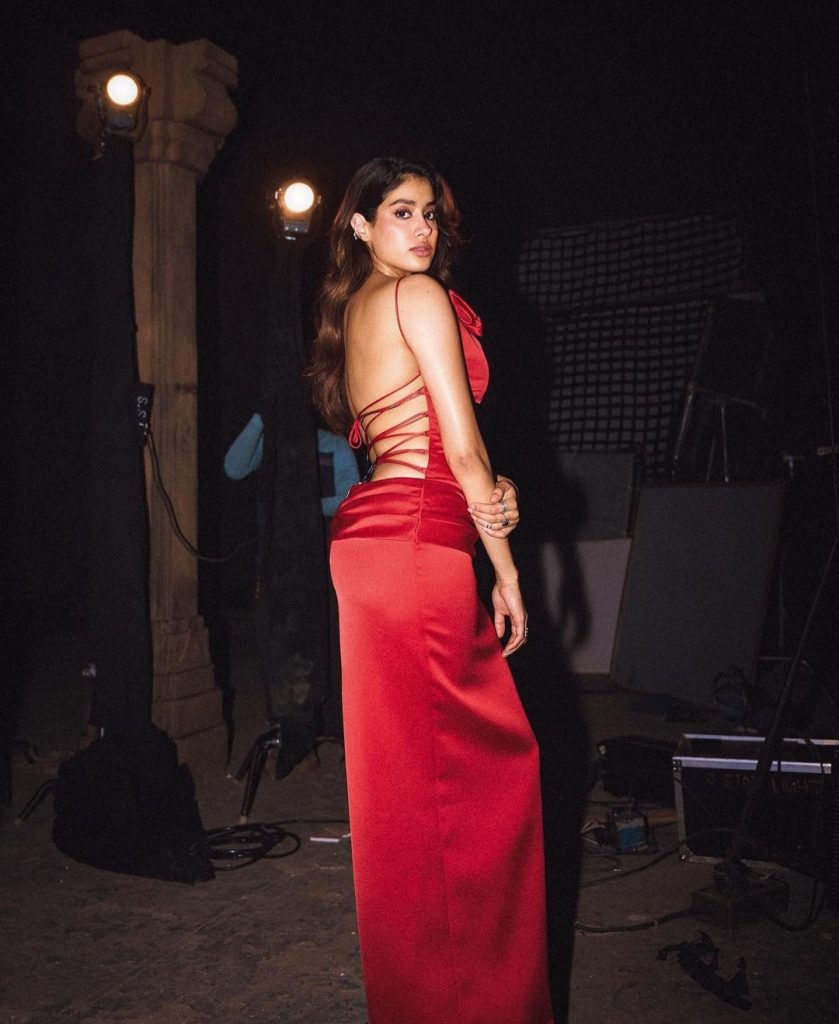 Janhvi Kapoor red satin gown pic - Instant Bollywood Janhvi Kapoor red satin gown pic