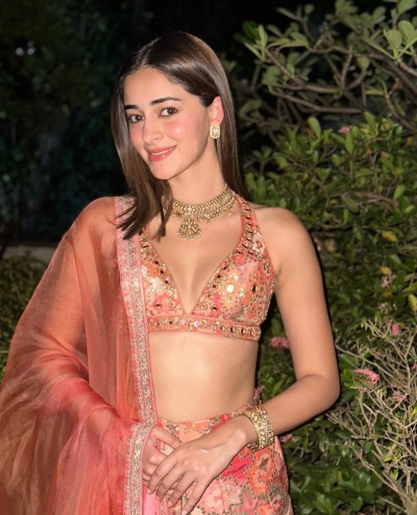 Screenshot_20221018-182925_Instagram-1 - Instant Bollywood Ananya Panday