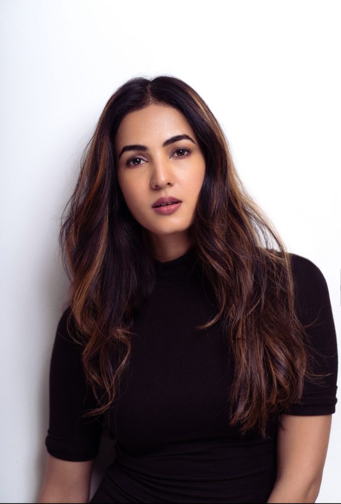 sonal-1 - Instant Bollywood Sonal Chauhan