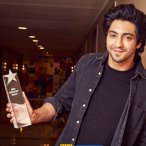 Saiyaara Actor Ahaan Panday gets IMDb Breakout Star Award