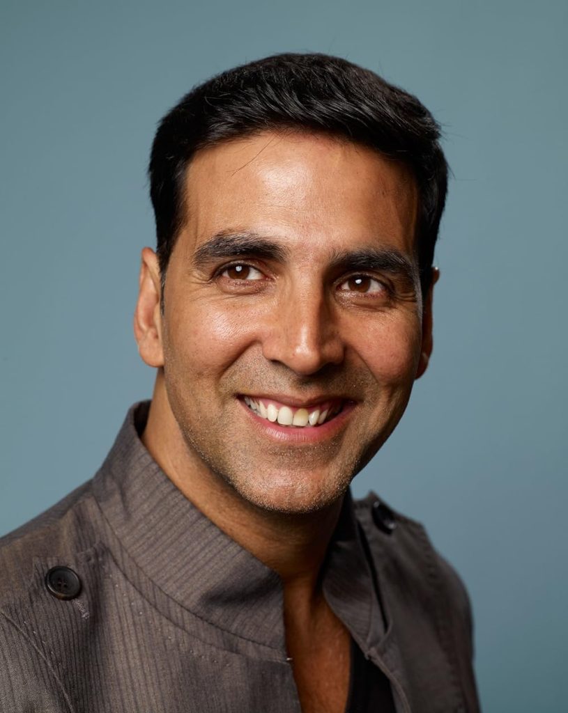 MV5BODI4NDY1NzkyM15BMl5BanBnXkFtZTgwNzM3MDM0OTE_V1_FMjpg_UX1000_ - Instant Bollywood