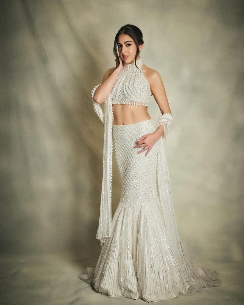 saraalikhan95-9-2025-09-bed5bed72a073984911ddc3c5e524fe0 - Instant Bollywood