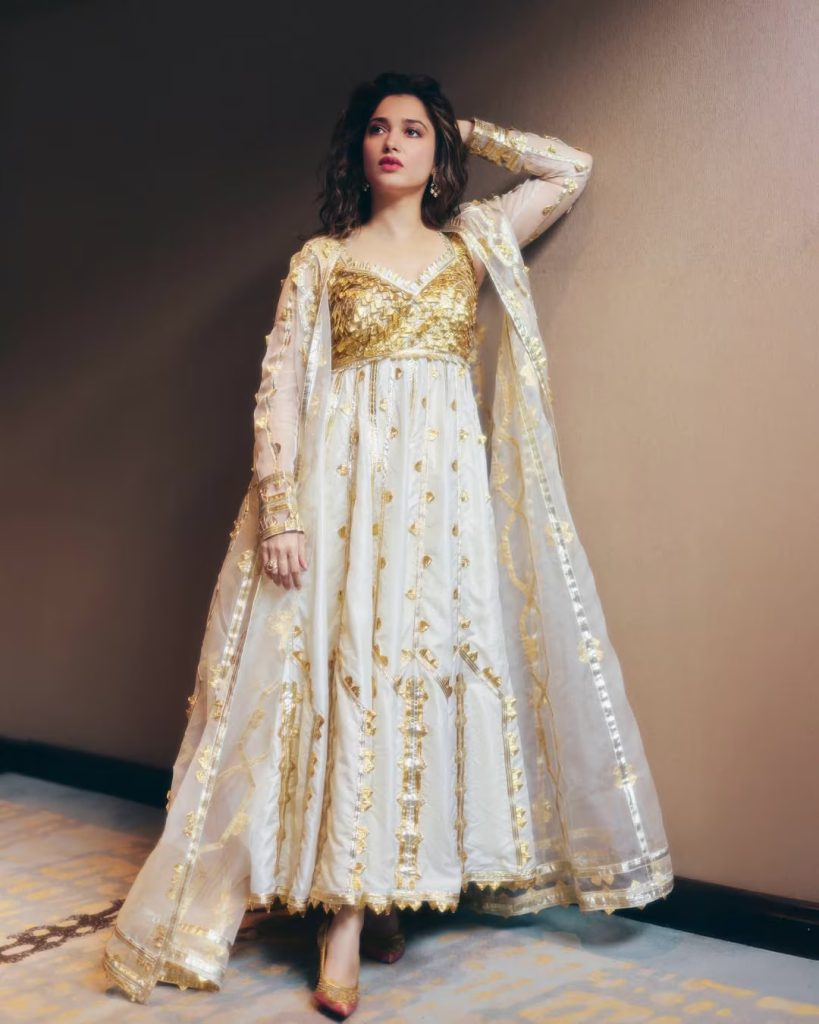 tamannaahspeaks-6-2025-09-9891c66030527f81e507b597ae6b6146 - Instant Bollywood