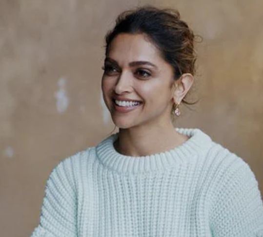 Deepika Padukone On 8-Hour Shift controversy - Instant Bollywood Deepika Padukone On 8-Hour Shift Row: “Many Male Superstars Work For 8 Hours, It’s Never Made Headlines”