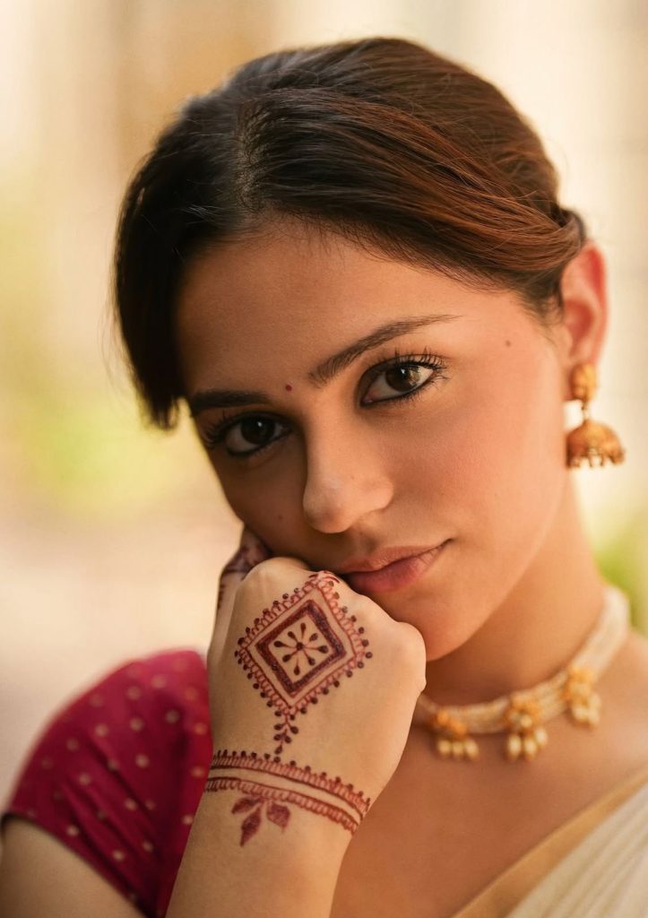 74d80fe4-4802-4e66-afe9-2e03efbebfd9 - Instant Bollywood