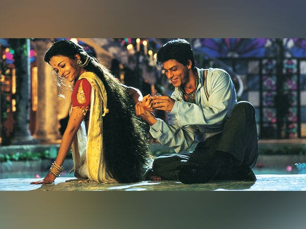 Shah Rukh Khan - Aishwarya Rai Bachchan (Devdas) 