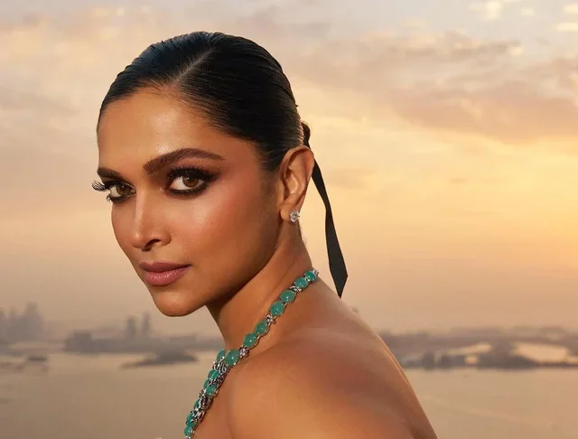 whats-your-opinion-on-deepika-padukone-as-an-actor-v0-hqn6kpblteme1 1 - Instant Bollywood