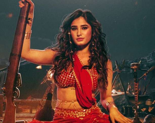 Azaad - Rasha Thadani 