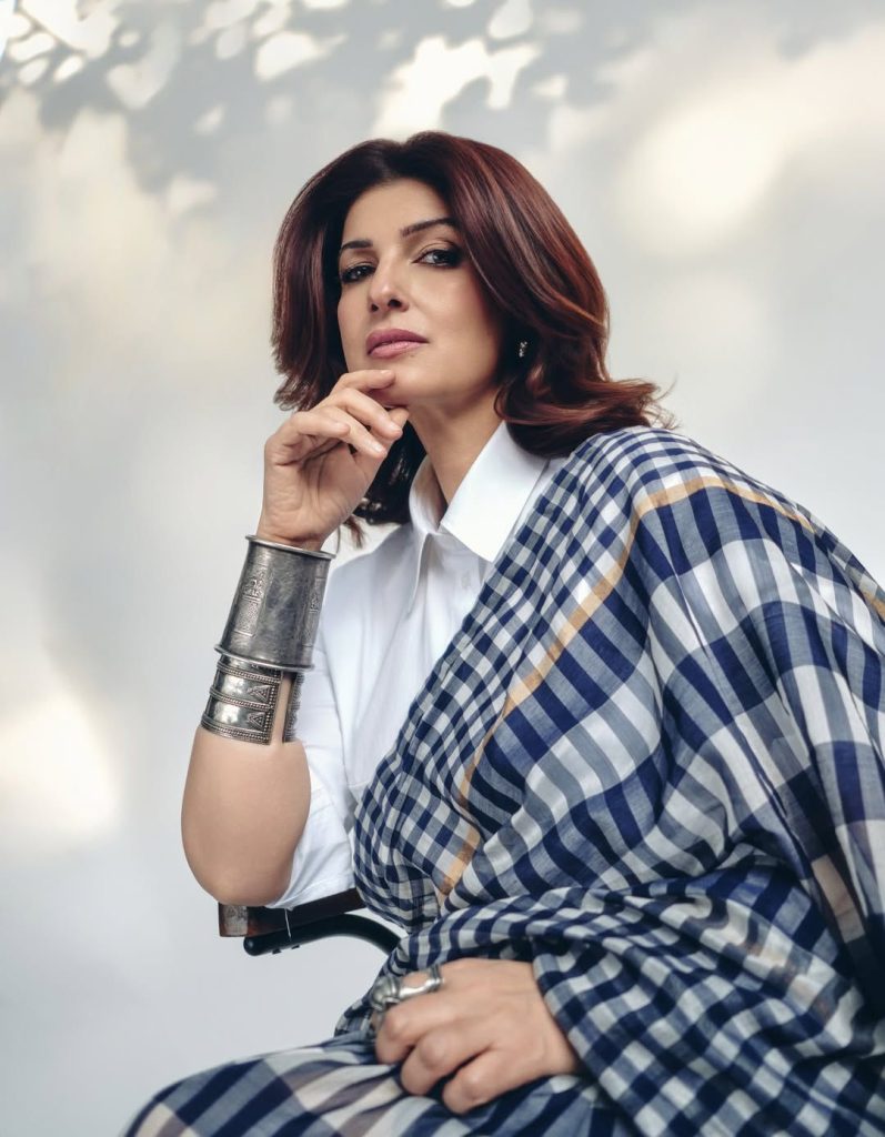 twinkle khanna - Instant Bollywood Twinkle Khanna