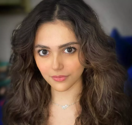 Aneet Padda - Instant Bollywood Aneet Padda