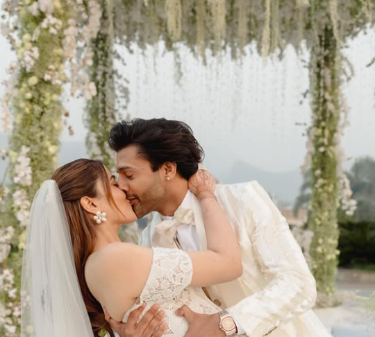 Nupur Sanon And Stebin Ben Wedding - Instant Bollywood Nupur Sanon And Stebin Ben Wedding