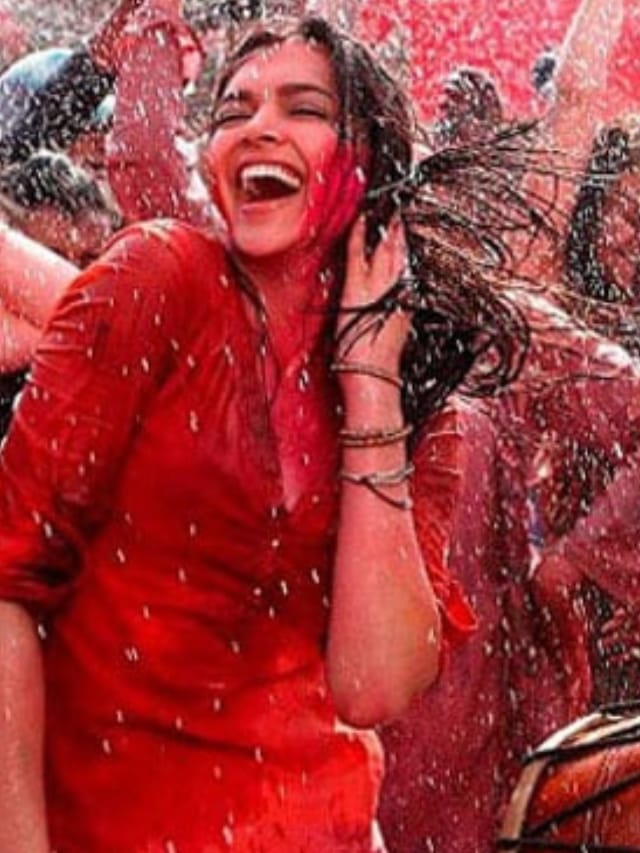 Deepika Padukone’s Ultimate Holi Anthems That Are Still Unbeatable!