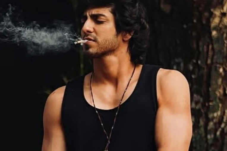 When A Fan Sent Ahaan Panday A Letter 'Written In Blood'!